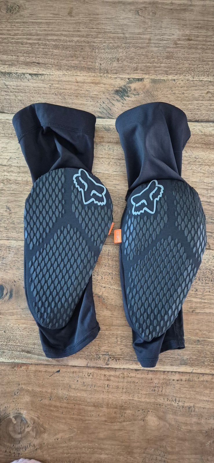 Fox Enduro Pro elleboog beschermers maat Medium, Fietsen en Brommers, Fietsaccessoires | Fietskleding, Gebruikt, Ophalen of Verzenden