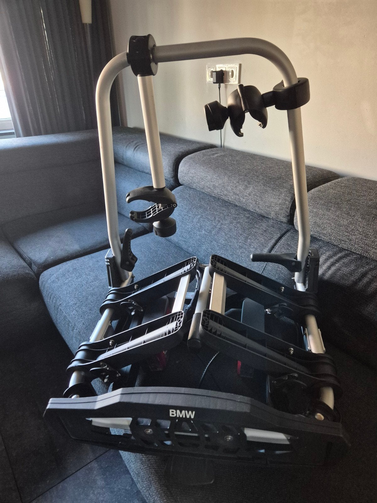 uebler x21 s  fietsendrager topper zgan bmw, Ophalen, Zo goed als nieuw, Trekhaakdrager