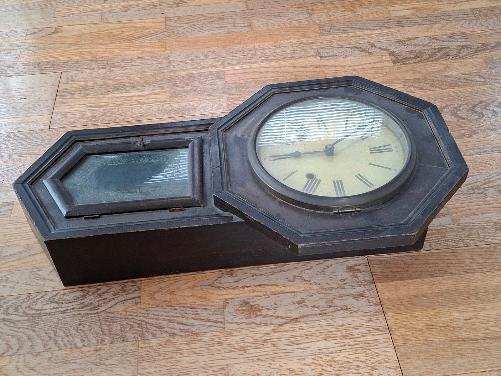Vintage wandklok - Decoratief object, Antiek en Kunst, Ophalen