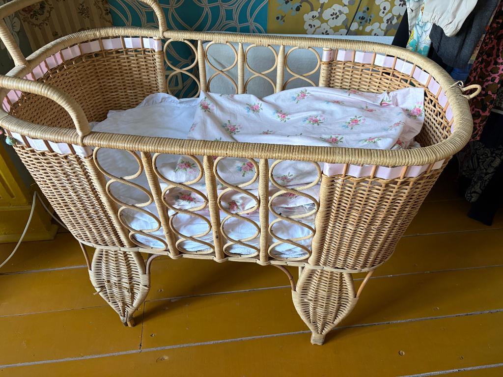 Rotan wieg, Ophalen, Gebruikt, Minder dan 140 cm, Matras