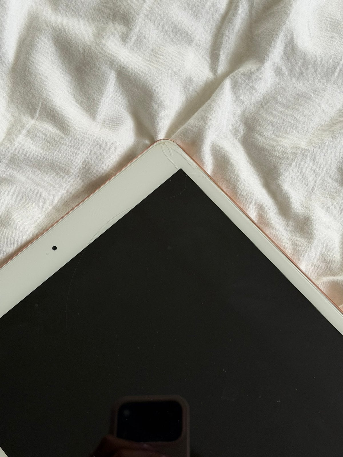 Foto 4 van iPad 7e generatie rose gold