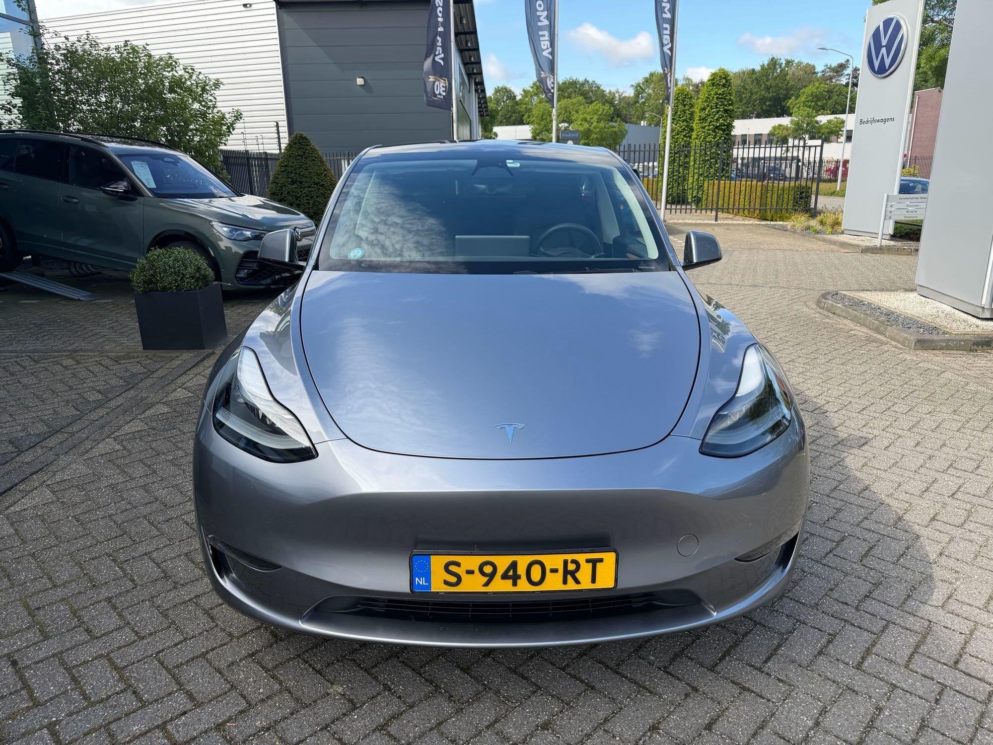 Tesla Model Y Long Range AWD 75 kWh 351 PK | Automaat | Navi, Auto's, Tesla, Stof, Gebruikt, 495 min, Origineel Nederlands
