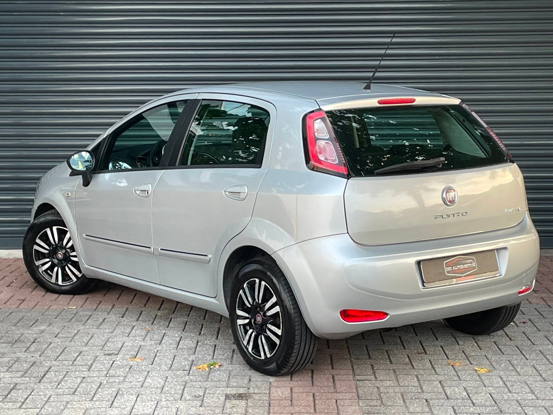 Fiat Punto Evo 0.9 TwinAir Easy Orgineel NL | Cruise | Clima, Auto's, Fiat, Voorwielaandrijving, Euro 5, Gebruikt, 49 €/maand
