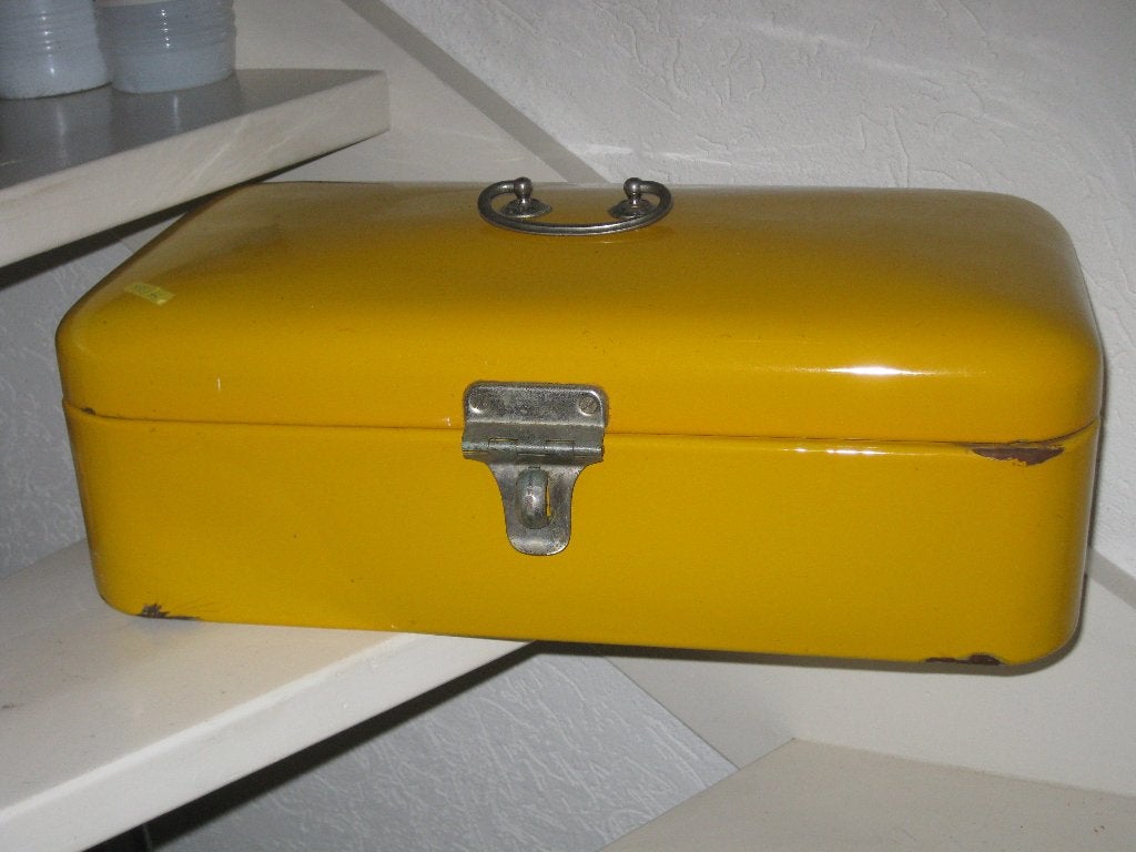 Emaille Broodtrommel GEEL, Ophalen