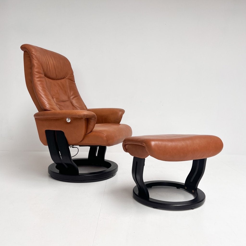Hjort Knudsen relaxfauteuil met hocker 1990's, Gebruikt, Design, Ophalen of Verzenden, 75 tot 100 cm