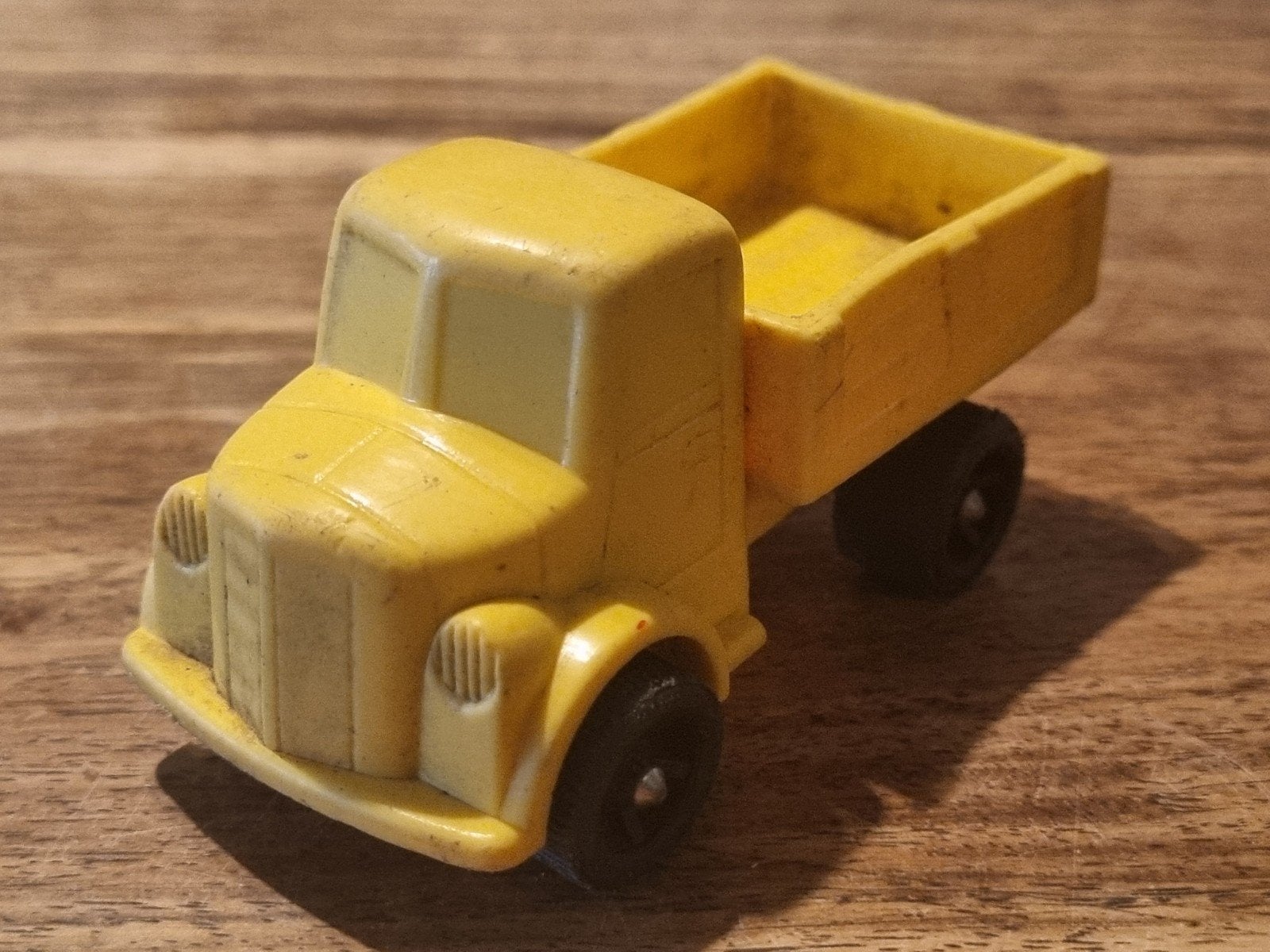 Vintage Viking Plast Kiepwagen Speelgoedauto Geel, Verzamelen, Ophalen of Verzenden, Gebruikt