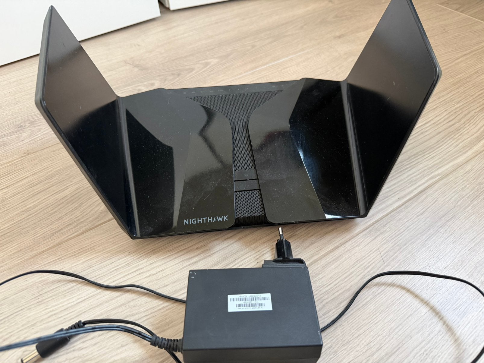 RAXE500 - Nighthawk AX12 axe11000 Tri-Band WiFi 6E-router, Computers en Software, Routers en Modems, Ophalen of Verzenden, Zo goed als nieuw