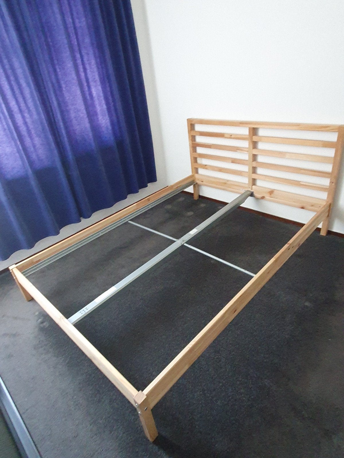 Ikea Tarva bedframe 140x200 cm, Huis en Inrichting, Ophalen, Tweepersoons, 140 cm, Zo goed als nieuw