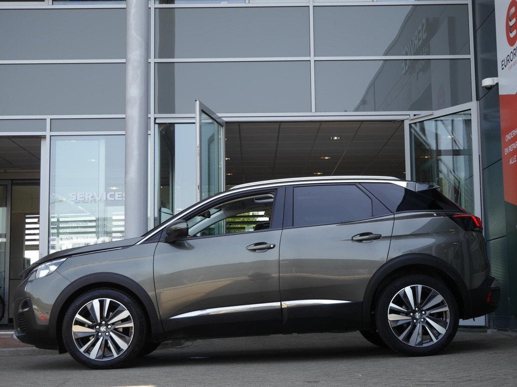 Peugeot 3008 1.6 PureTech Allure 180PK Automaat | 1500KG tre, Auto's, Gebruikt, 4 cilinders, 181 pk, Leder en Stof