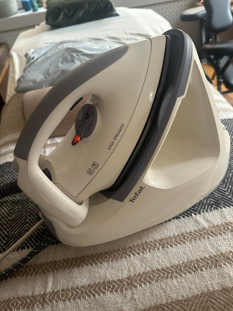 Tefal strijkijzer met snoer, Ophalen of Verzenden, Gebruikt, Strijkijzer met snoer
