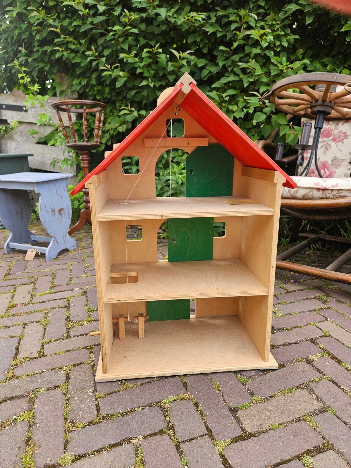 Houten pakhuis met katrol en schuifdeurtjes, Ophalen, Gebruikt, Toebehoren