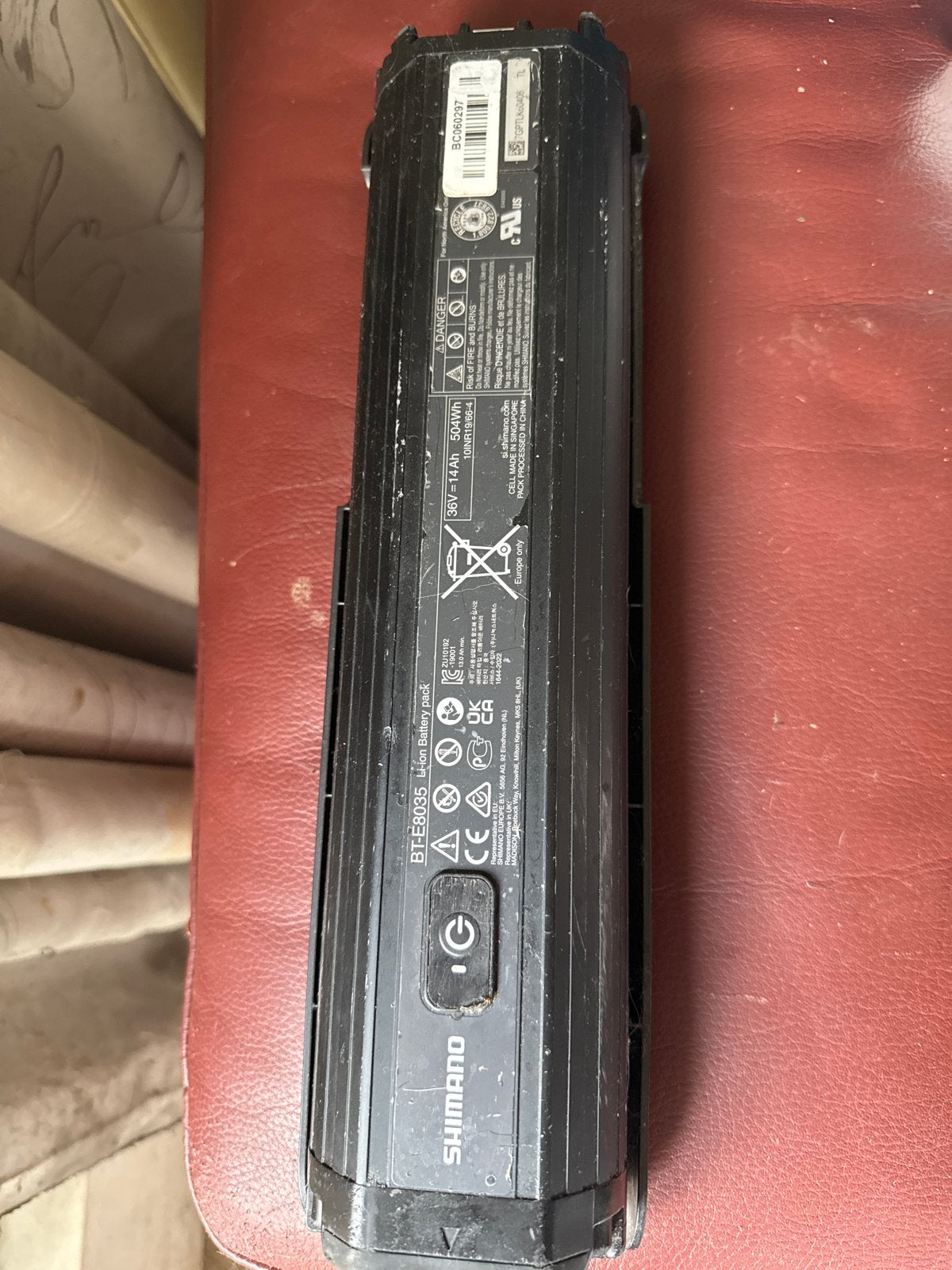Shimano BT-E8035 + Lader E-bike (swapfiets) Accu 36V, Ophalen of Verzenden, Gebruikt