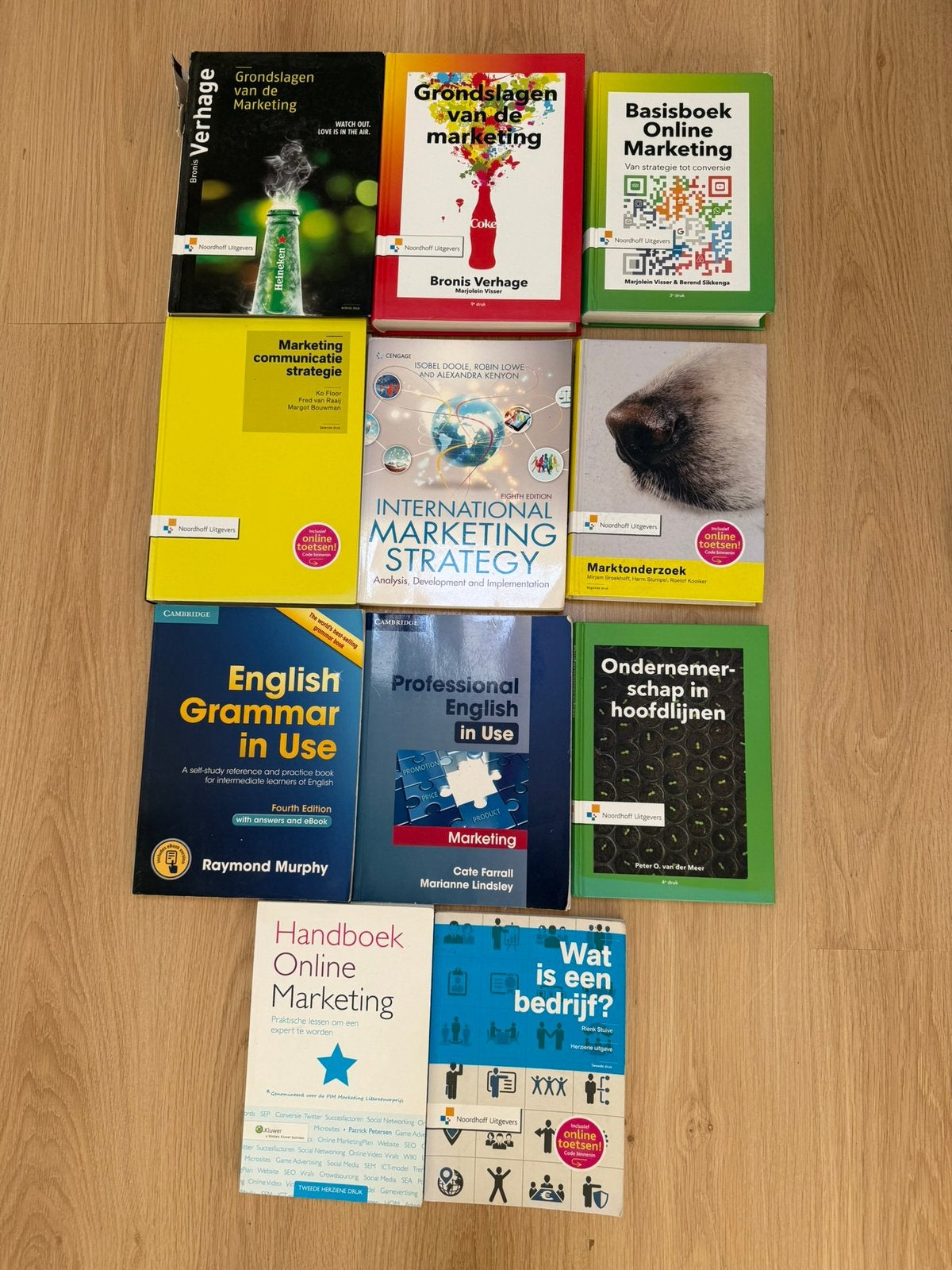 Studieboeken commerciële economie - digital marketing, Ophalen of Verzenden, Zo goed als nieuw, Economie en Marketing