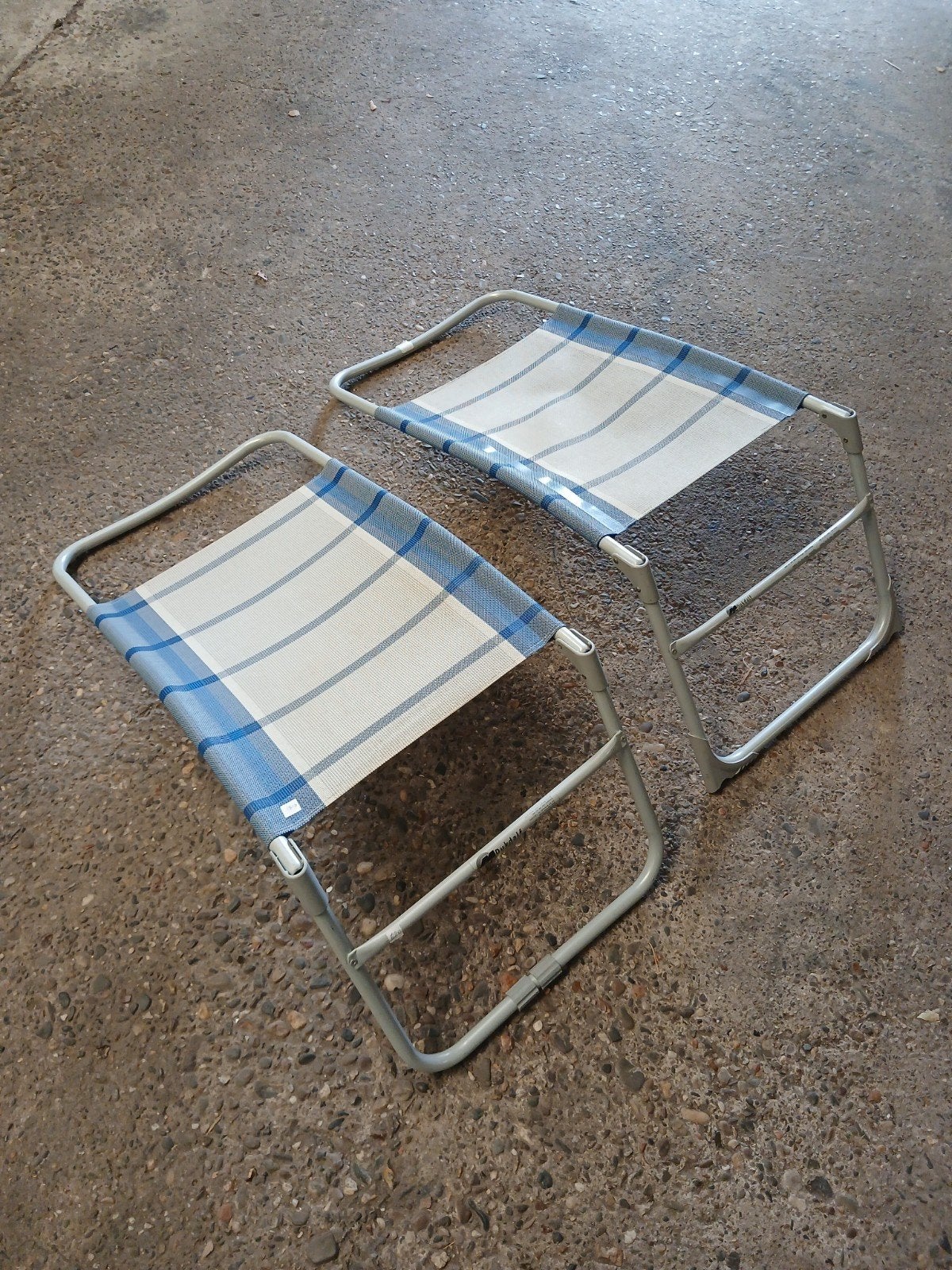 2x Dukdalf voetenbankjes - ideaal voor camping, Ophalen, Gebruikt, Campingmeubel-accessoire