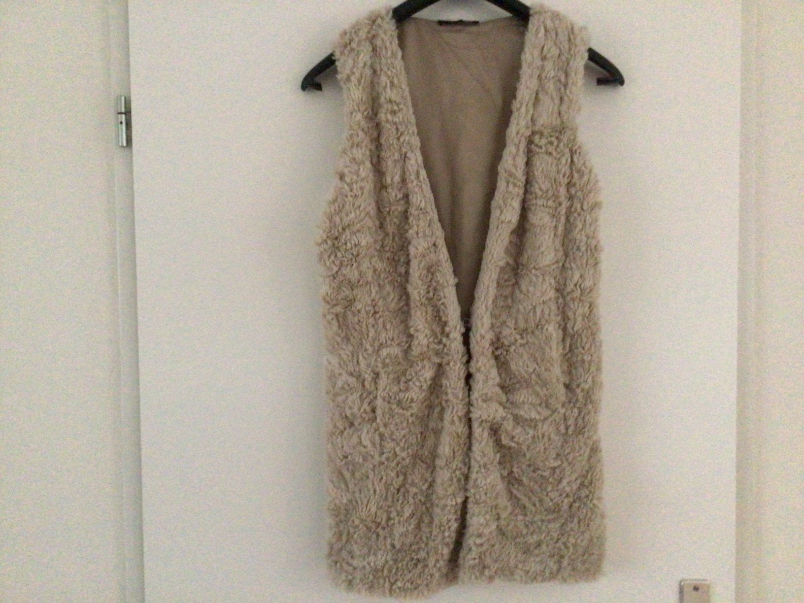 Be Nice teddy gilet zandkleur maat M, gevoerd als nieuw, Kleding | Dames, Ophalen of Verzenden, Zo goed als nieuw, Maat 38/40 (M)