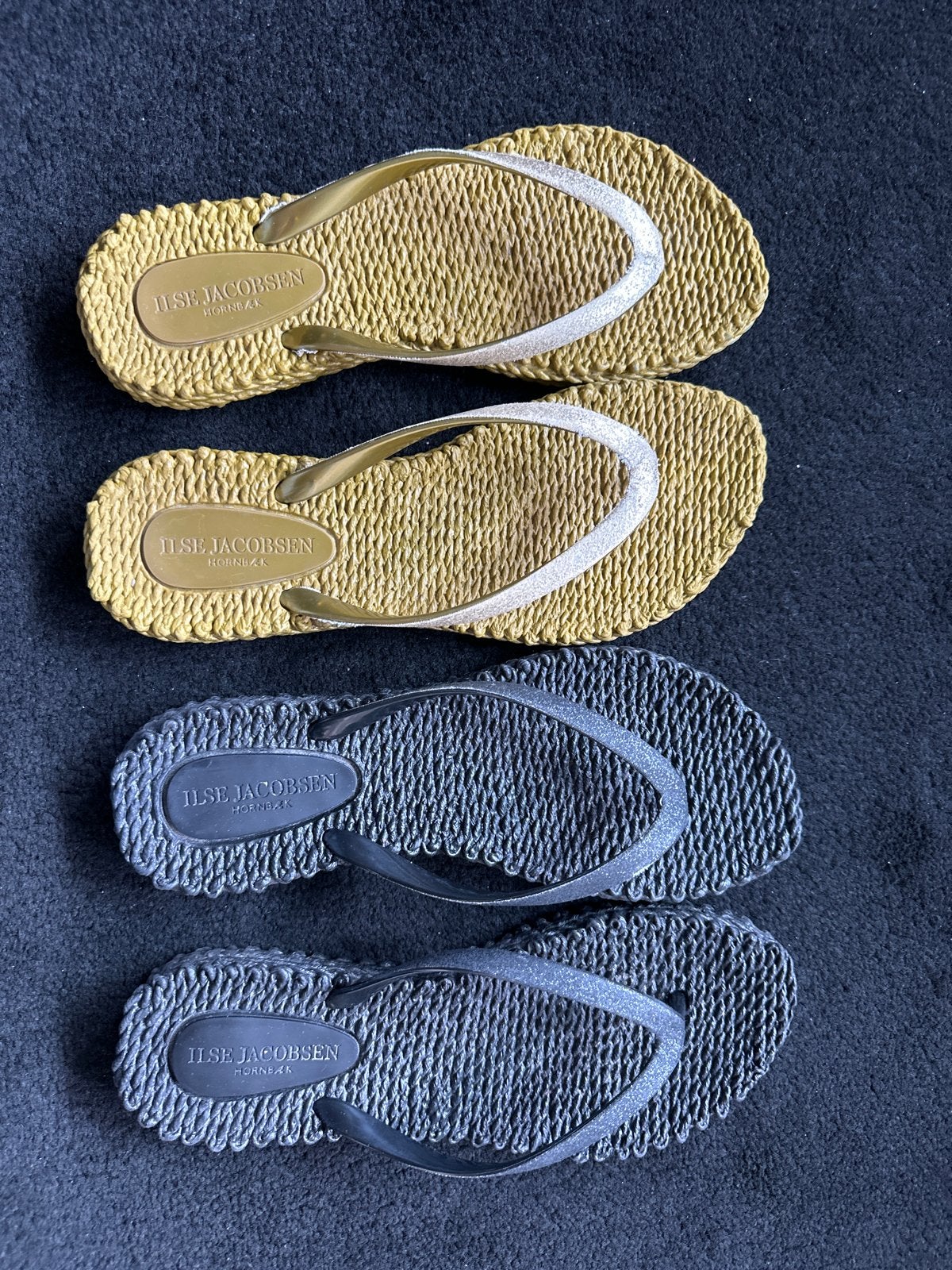 2 paar Nieuwe Ilse Jacobsen slippers maat 36, Kleding | Dames, Schoenen, Ophalen of Verzenden, Nieuw, Slippers