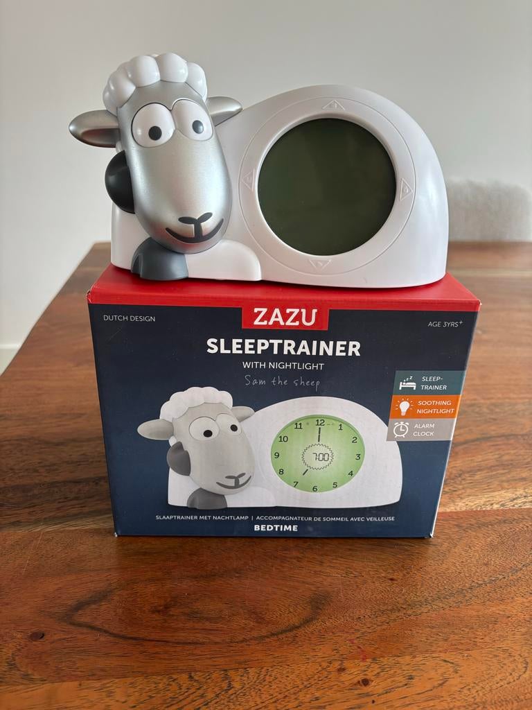 Zazu Schaapje Slaaptrainer met Nachtlampje en Wekker, Ophalen of Verzenden, Zo goed als nieuw