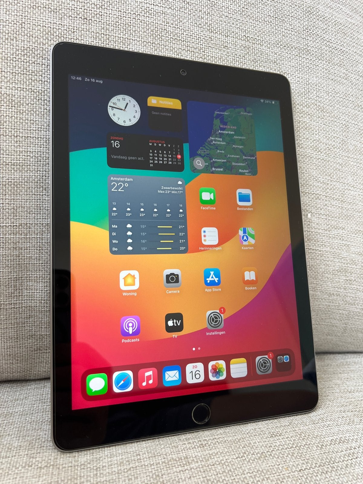 Apple iPad (6e generatie) 32GB Wi-Fi - Zo goed als nieuw, Computers en Software, Apple iPads, 32 GB, Apple iPad, Zo goed als nieuw