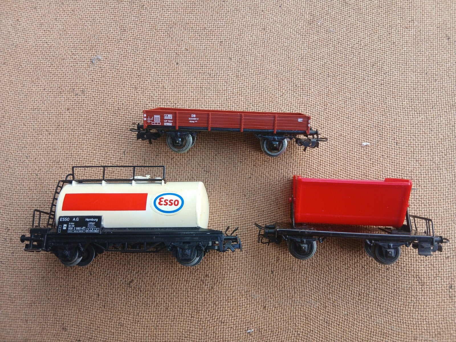 Drie vintage Märklin wagons, Hobby en Vrije tijd, Modeltreinen | N-Spoor, Ophalen, Gebruikt, Gelijkstroom, Wagon