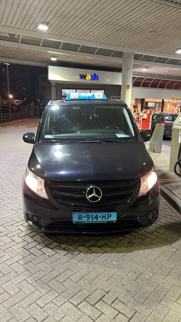Mercedes-Benz Vito 2.2 116 CDI L 2015 Zwart, Auto's, Automaat, Achterwielaandrijving, 8 stoelen, 2000 kg
