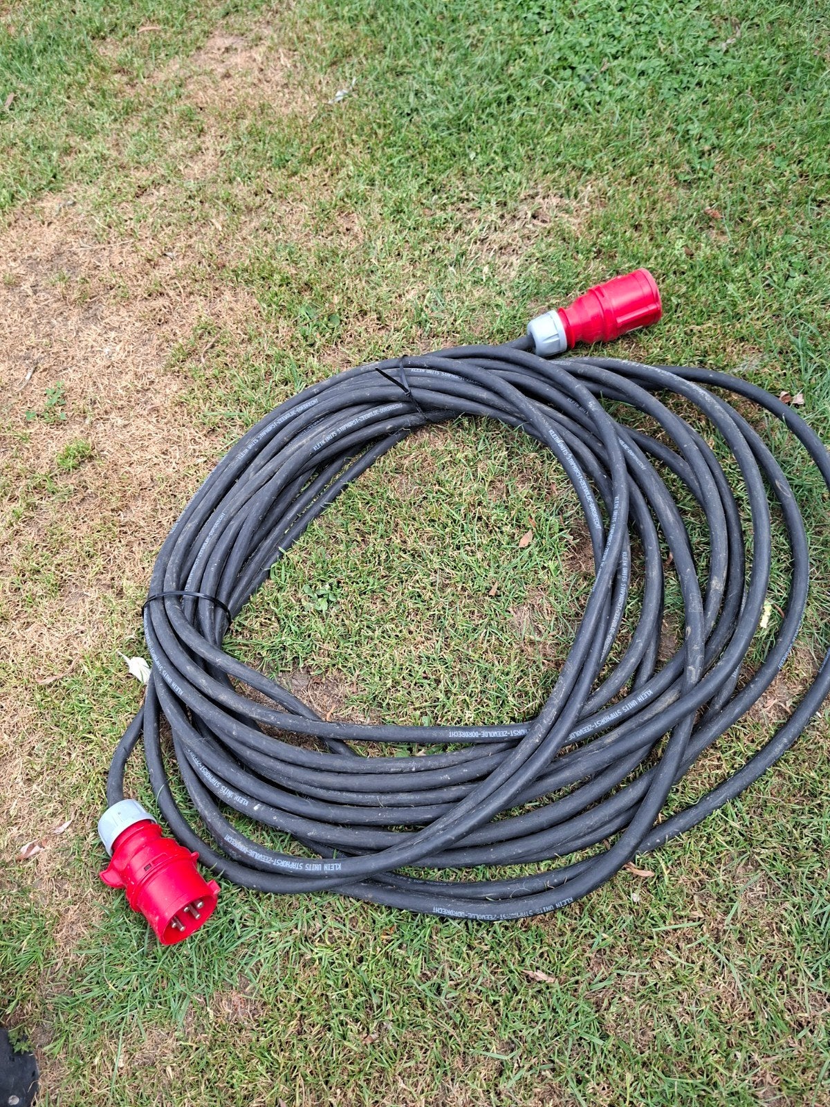 Stroom paddestoel 380V en 220V met kabel, Doe-het-zelf en Verbouw, Elektra en Kabels, Ophalen of Verzenden, Gebruikt, Kabel of Snoer
