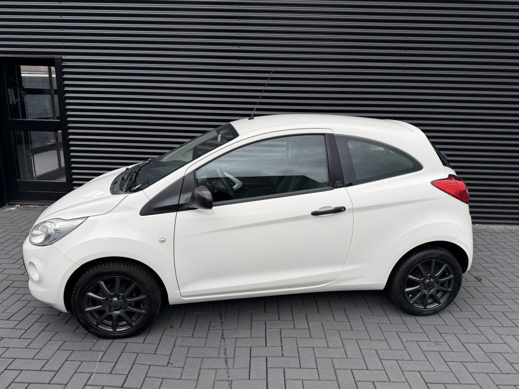 Ford Ka 1.2 Limited s/s 2012| WIT| LM VELGEN| NIEUWE APK, Voorwielaandrijving, Euro 5, Stof, Gebruikt