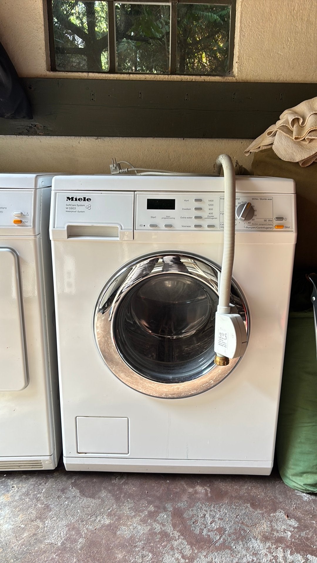 Miele W5903 wasmachine, Witgoed en Apparatuur, Ophalen, Gebruikt, Energieklasse A of zuiniger, Voorlader