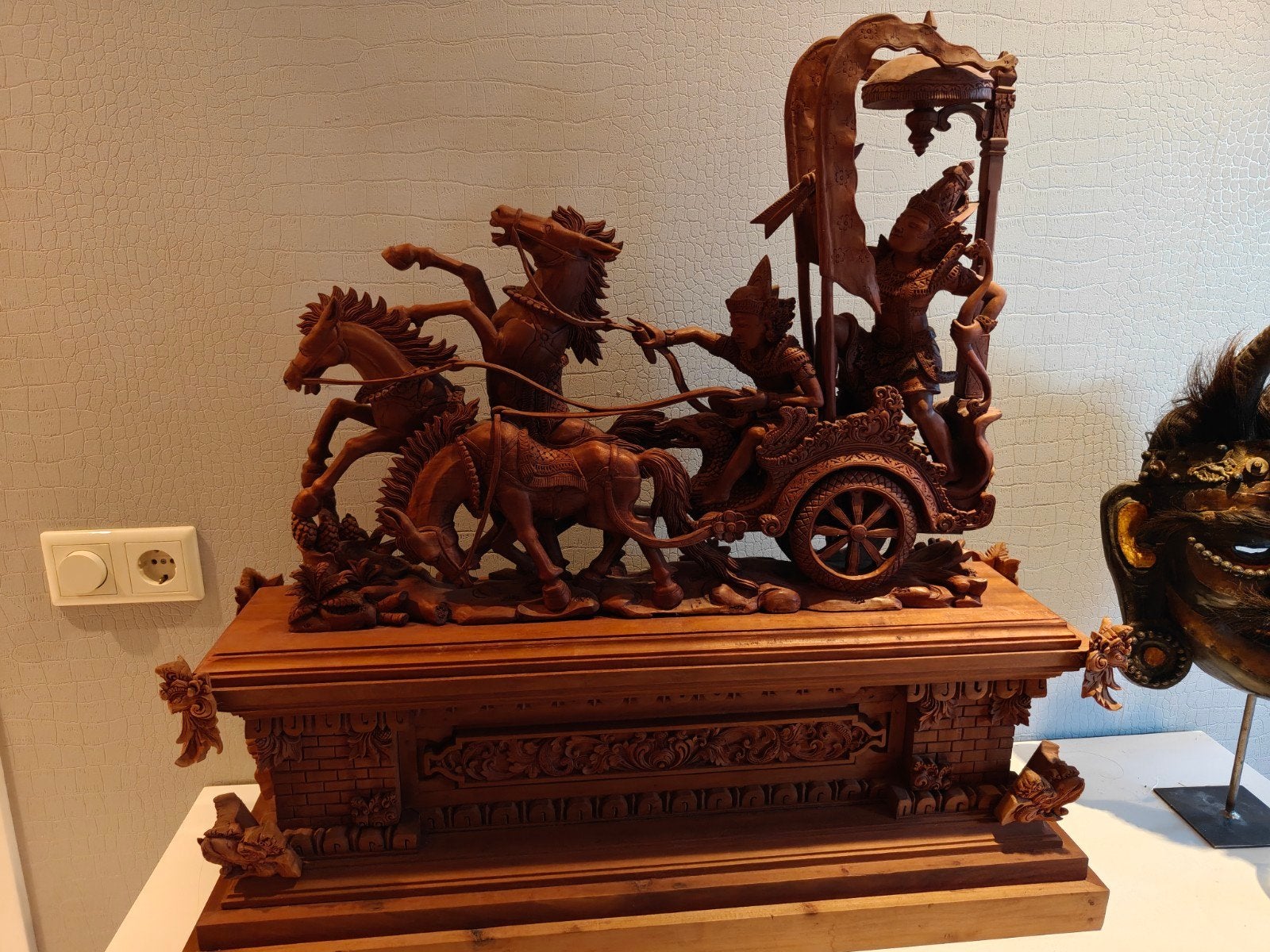 Mahabharata strijdwagen java houtsnijwerk beeld Indonesië, Antiek en Kunst, Kunst | Niet-Westerse kunst, Ophalen of Verzenden