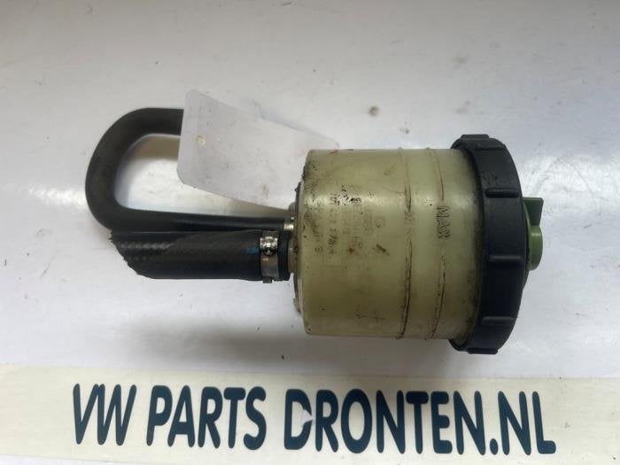 Stuurbekrachtiging Olie Reservoir van een Volkswagen Transpo, Gebruikt, -, -, -