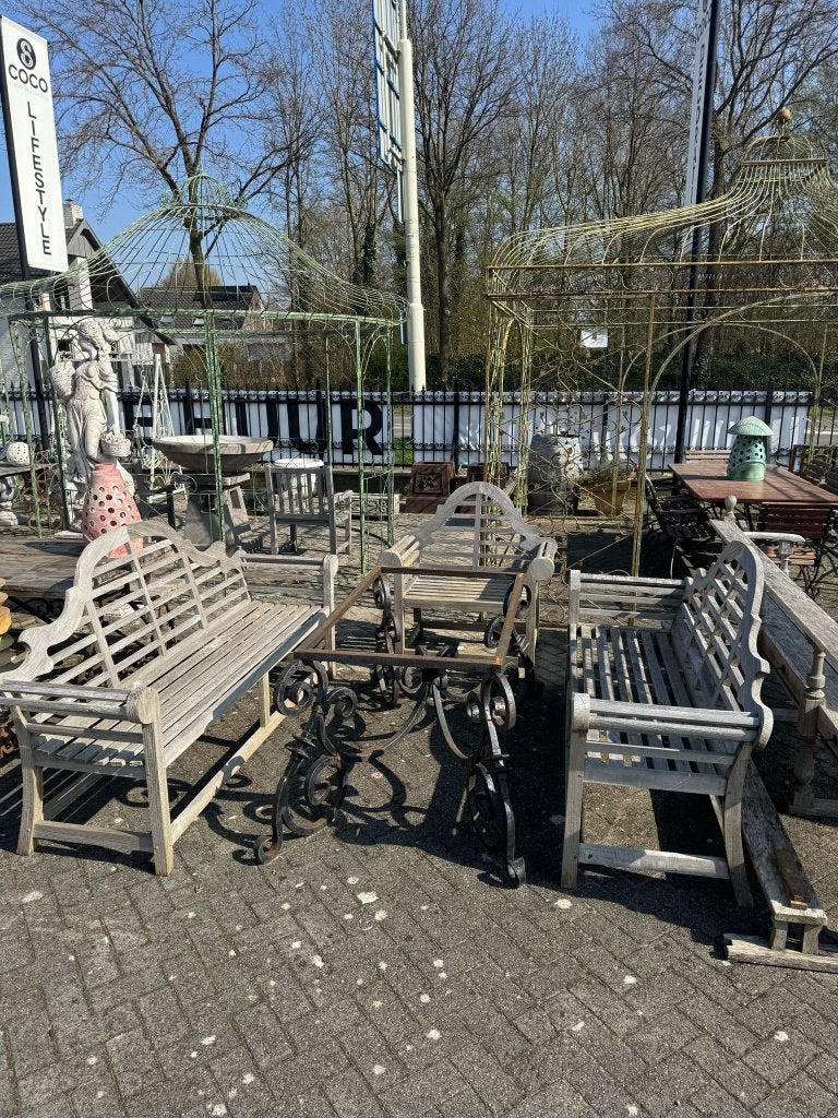 ** OPRUIMING * ANTIEKE TUINMEUBELEN TAFELS STOELEN DECORATIE, Ophalen, Overige materialen, Gebruikt, Wilms