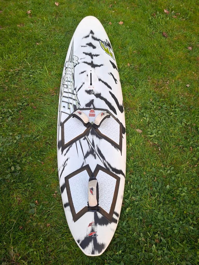Windsurfplank F2 Guerilla Wave 84L, Watersport en Boten, Ophalen, Gebruikt, Plank