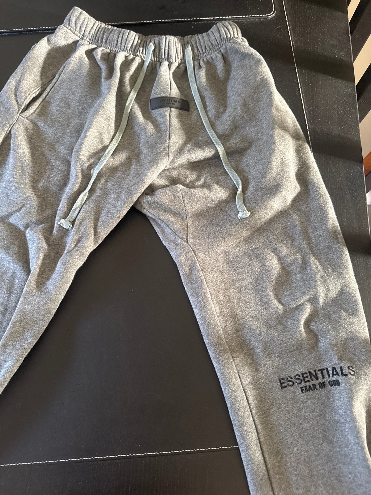 Essentials Fear of God Hoodie & Joggingbroek Set - Grijs, Ophalen of Verzenden, Nieuw, Maat 46 (S) of kleiner, Grijs