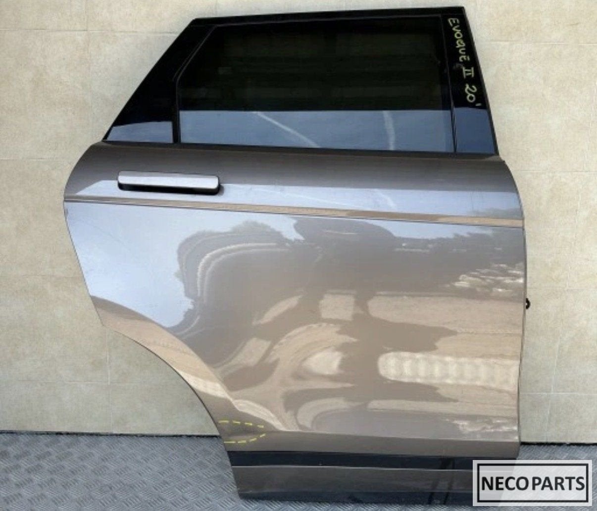 RANGE ROVER EVOQUE II PORTIER DEUR ACHTER RECHTS ORIGINEEL, Auto-onderdelen, -, Ophalen of Verzenden, Achter, -