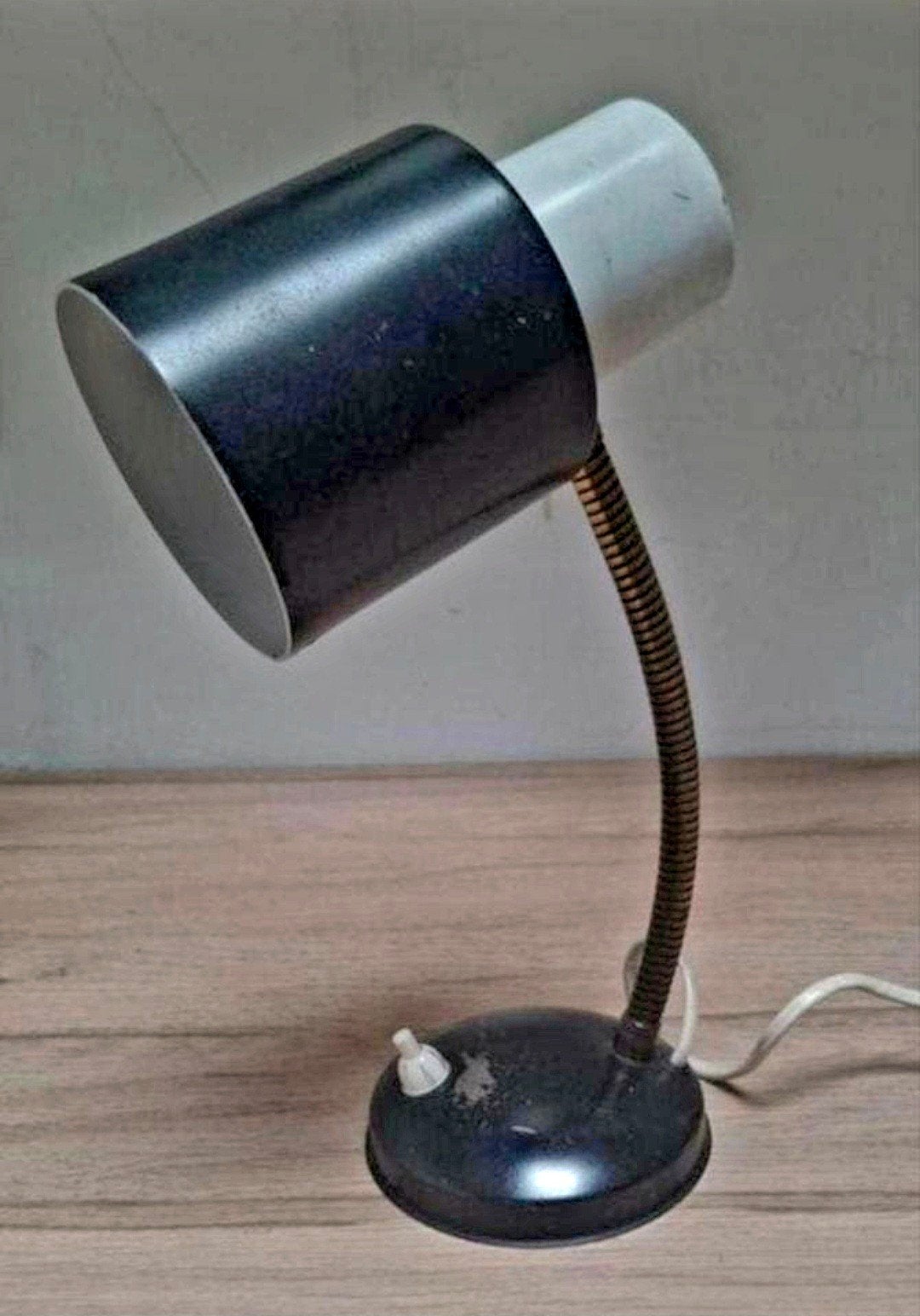 Vintage zwart/grijze Hala Zeist bureaulamp., Zwart, Ophalen of Verzenden, Bureaulamp, Vintage