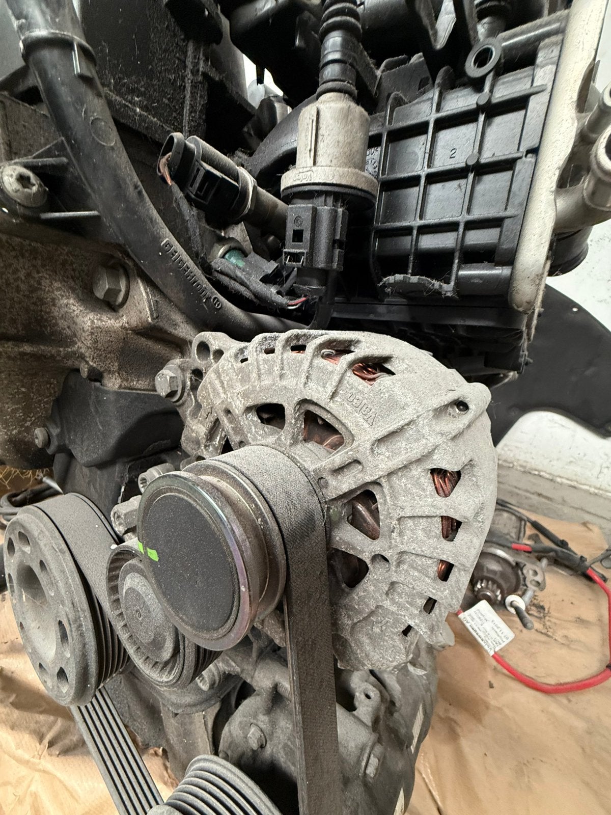 Dynamo vag groep 04E 903 023 K, Gebruikt, Skoda