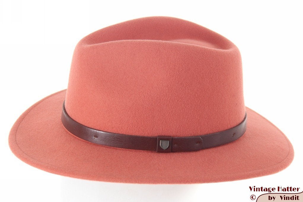 Outdoor gleufhoed Brixton Messer donker zachtroze 58-60 NEW, Hoed, Nieuw, Brixton, One size fits all