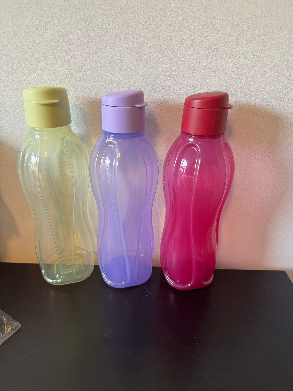 Nieuwe Tupperware drinkfles 1 liter - fles -eco fles, Overige kleuren, Nieuw, Ophalen of Verzenden, Drinkfles