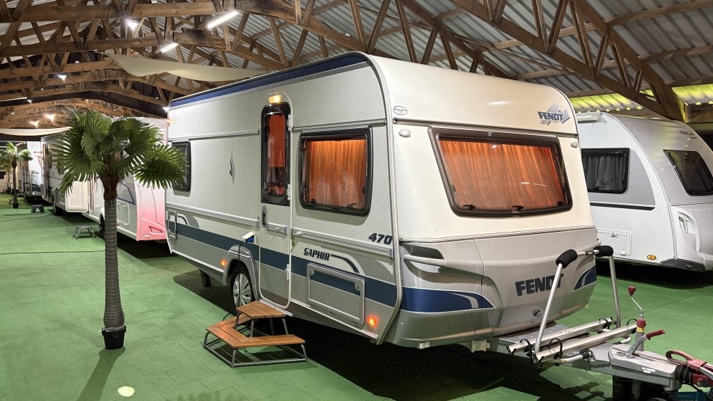 Fendt Saphir 470 TF Zakluifel, Caravans en Kamperen, Dwarsbed, Gewerbepark Ost 26 86690 Mertingen, Duitsland, Rondzit, Bedrijf
