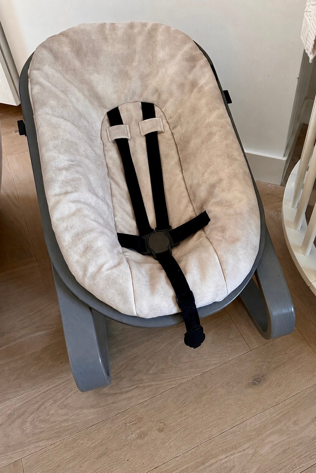 Wipstoel kidsmill (beige), Ophalen, Zo goed als nieuw