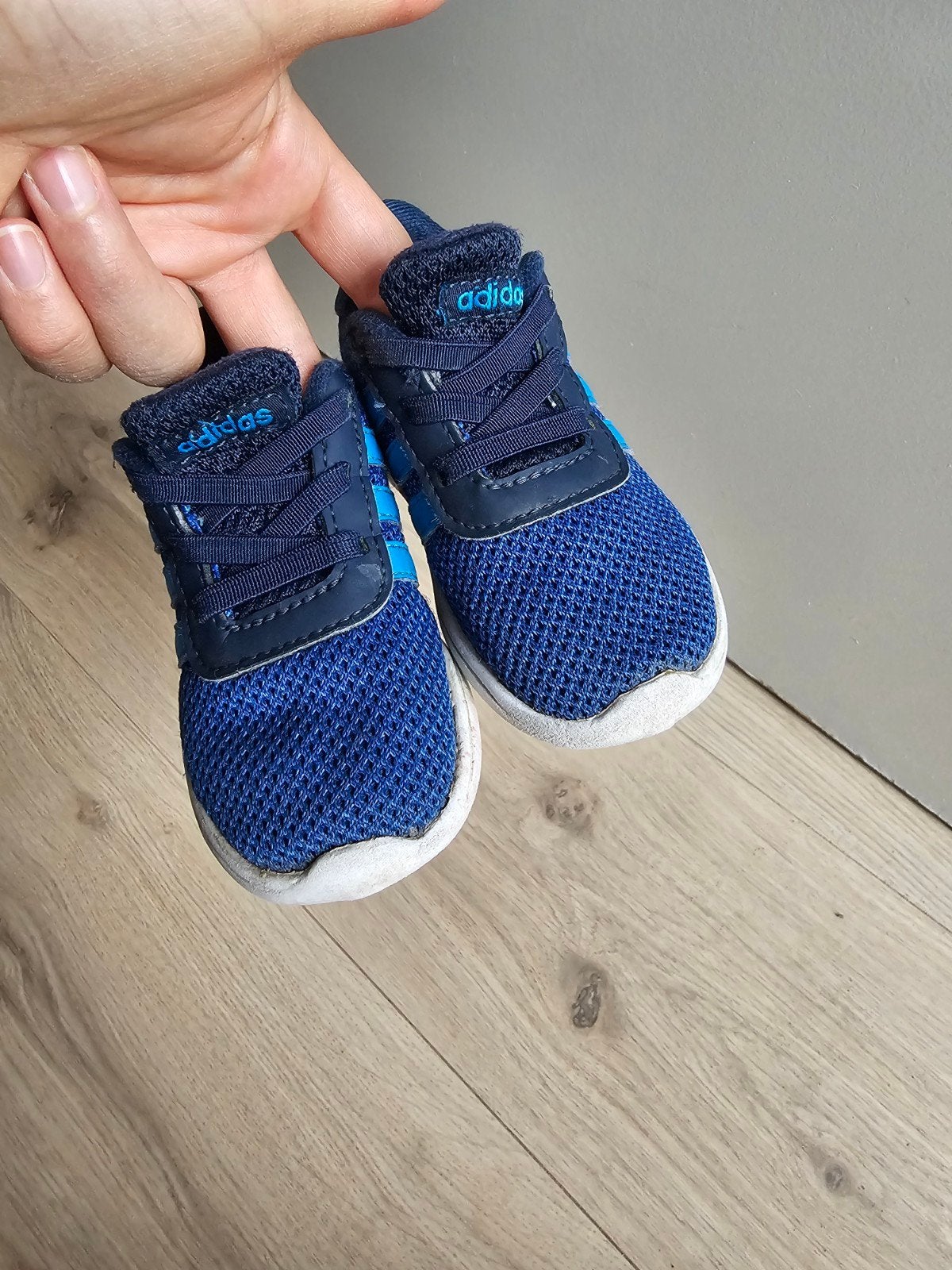 Adidas babyschoentjes maat 21 blauw, Adidas, Jongetje of Meisje, Ophalen of Verzenden, Adidas AG