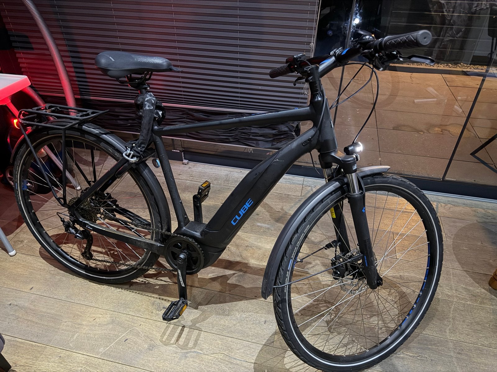Touring Hybride E-bike 400 - Bosch - Volledige onderhoudsbeu, Ophalen, Gebruikt, 51 tot 55 cm, Cube