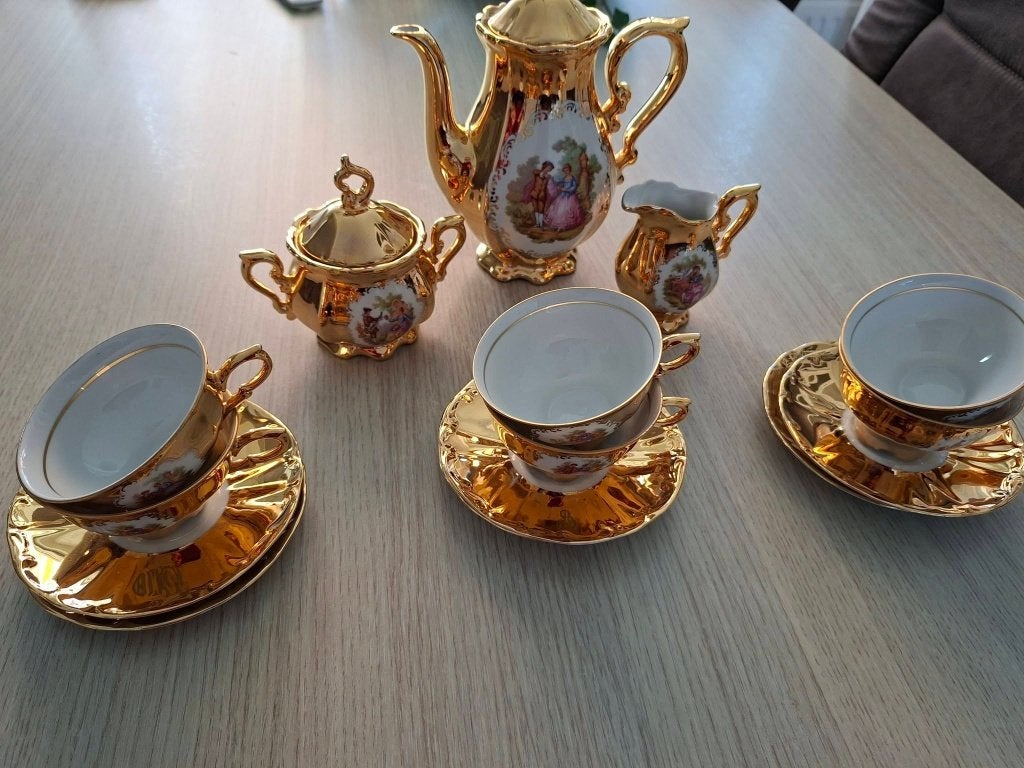 Mokka servies. Goud, Ophalen of Verzenden