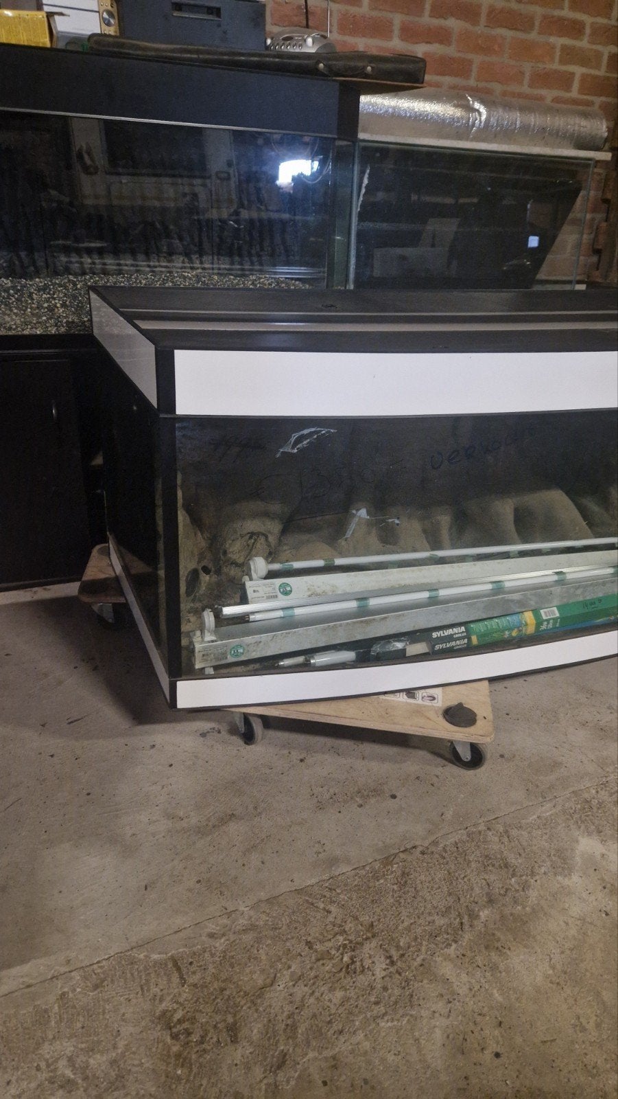 Aquarium, Ophalen, Leeg aquarium