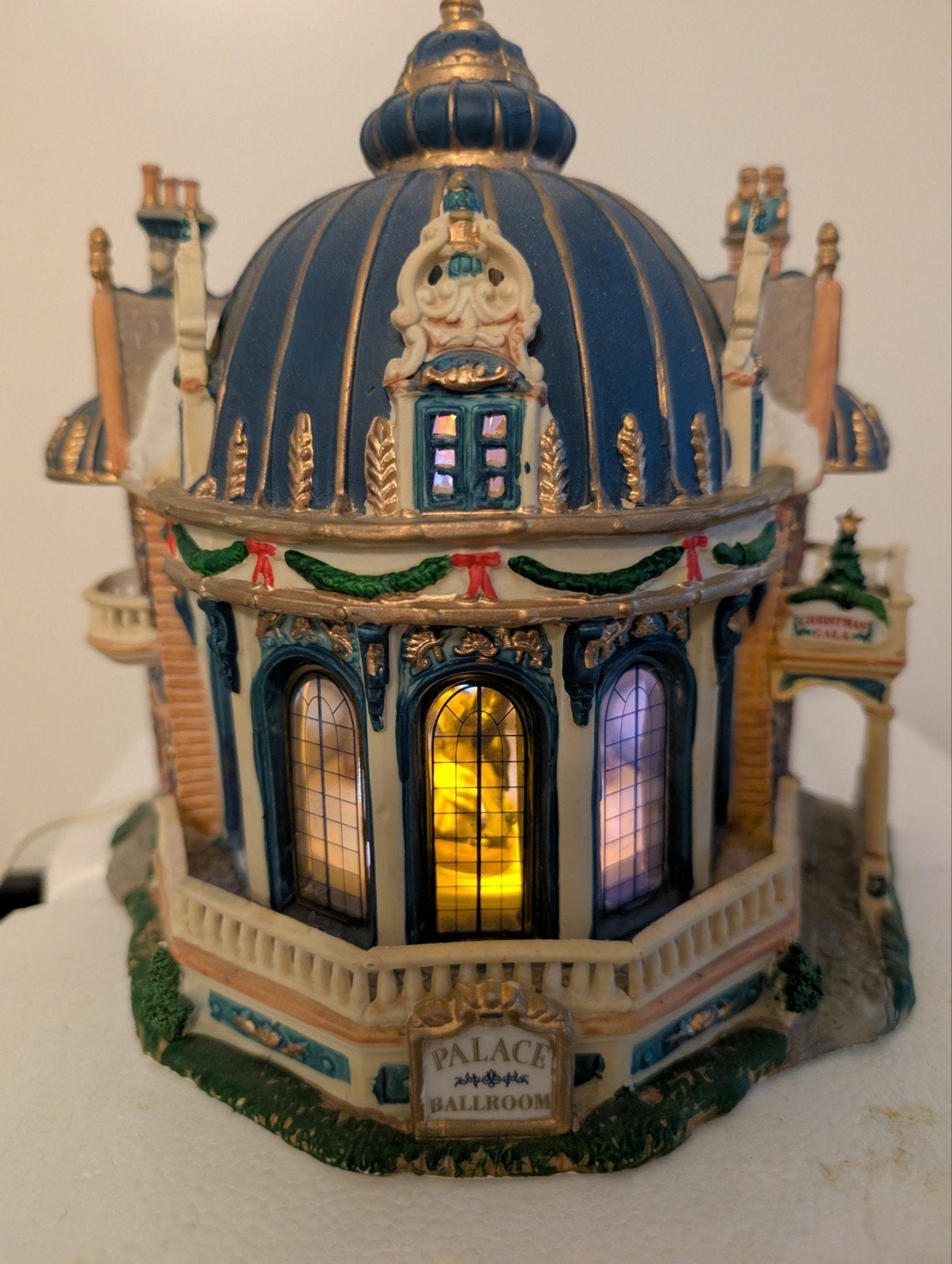 Prachtig Lemax Palace Ballroom met adapter., Ophalen of Verzenden, Zo goed als nieuw