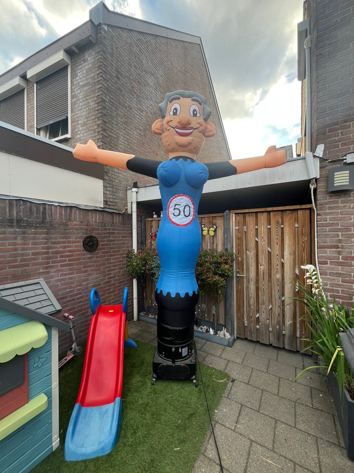 Opblaasbare Sarah huren? tilburg, Goirle, Hilvarenbeek, Riel, Ophalen, Zo goed als nieuw, Abraham of Sarah