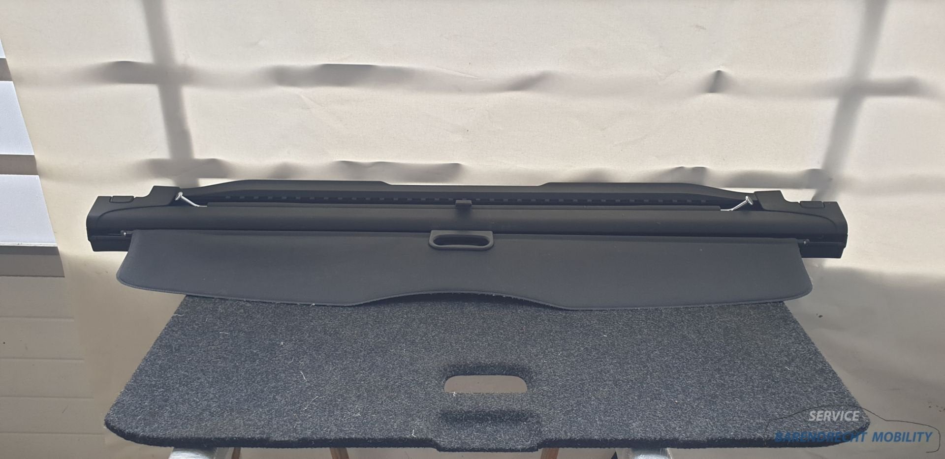 Rolhoes E61 BMW 5 serie touring stationwagon hoedenplank ori, Petuelring 130
80788  Munich, DE, Gebruikt, Info@bmw.de, Ophalen of Verzenden
