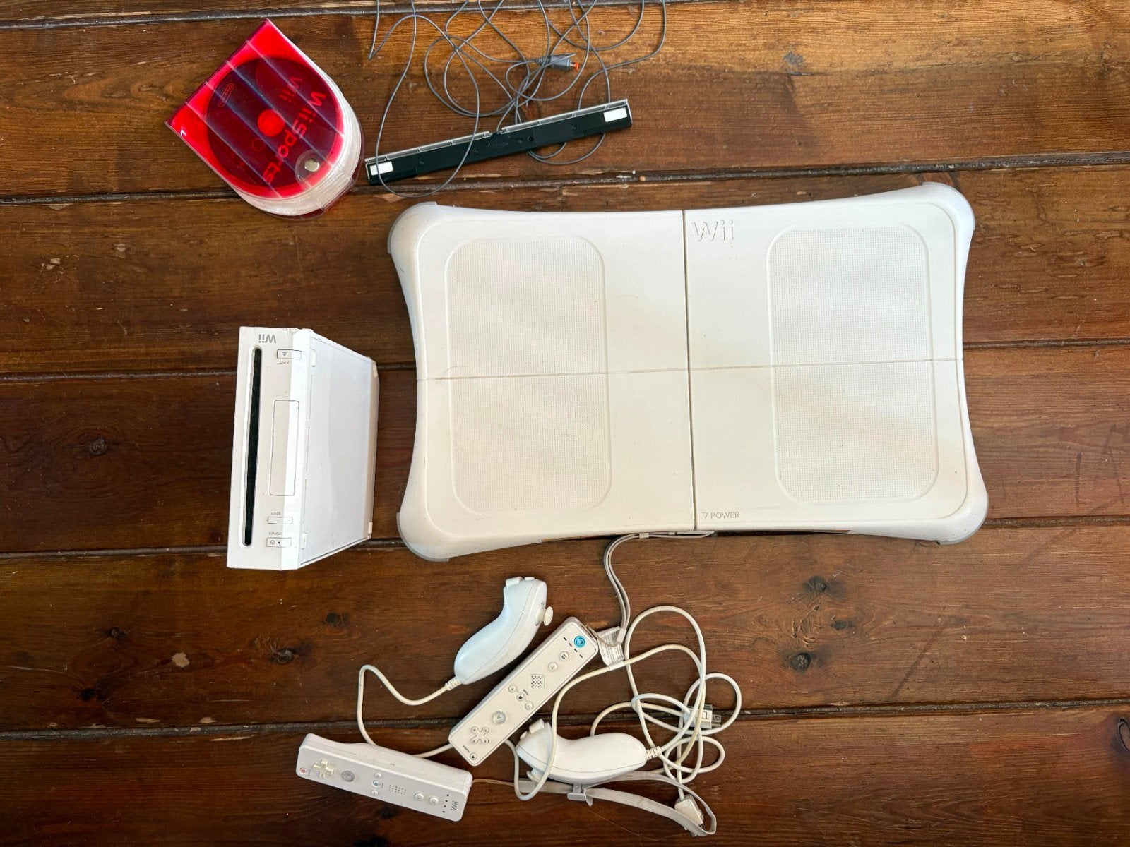 Wii Console met Balance Board, 2 controllers en 4 games, Ophalen, Gebruikt, Met 2 controllers, Met games