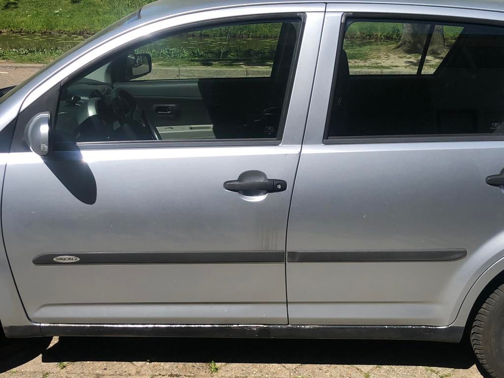 Foto 3 van Te koop Daihatsu sirion 1.0 prijs vast