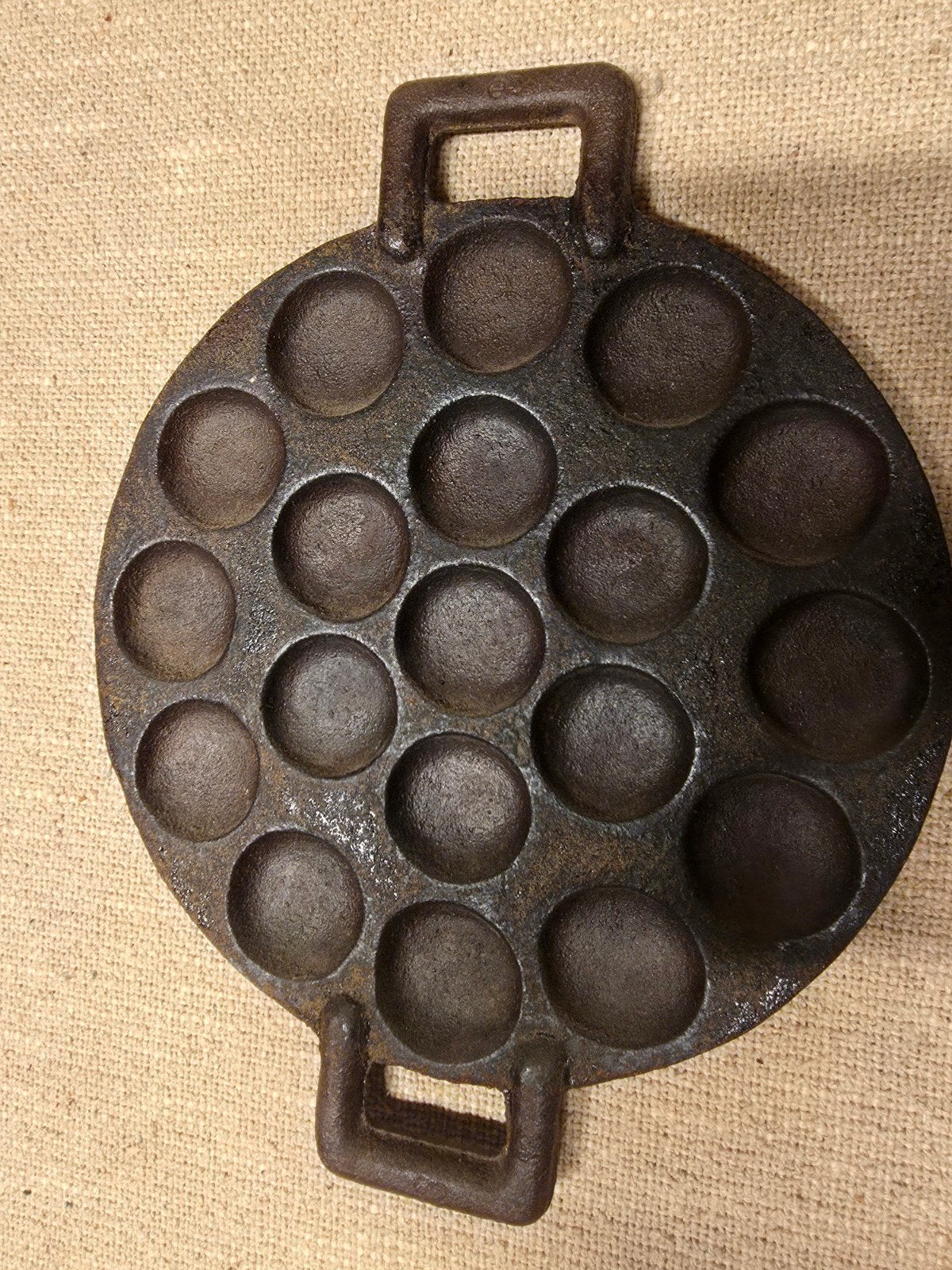 brocante gietijzeren poffertjespan, Ophalen of Verzenden, Zo goed als nieuw, Gietijzer