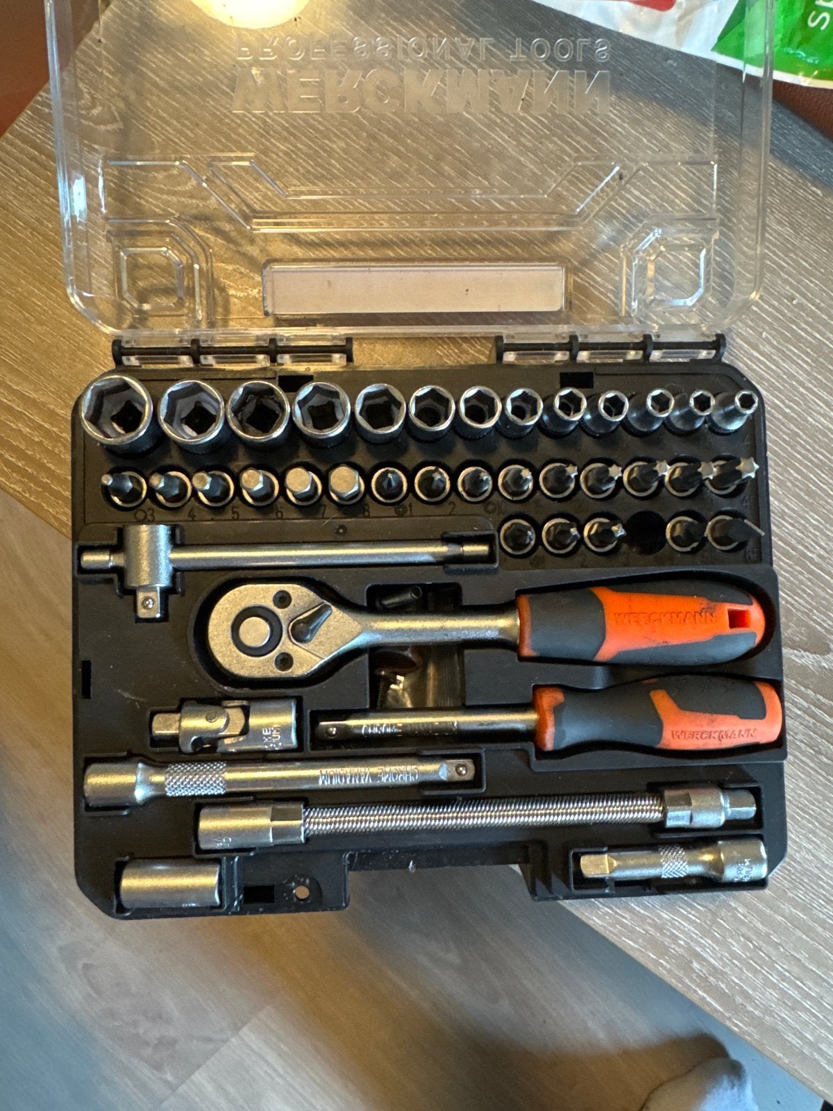 Complete Socket en Bit Set - Zo goed als nieuw, Doe-het-zelf en Verbouw, Gereedschap | Handgereedschap, Ophalen of Verzenden, Zo goed als nieuw
